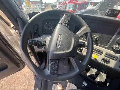 Freightliner Cascadia 116 Steering Column for a 2021 Freightliner Cascadia 116 Day Cab