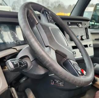 Freightliner Cascadia 116 Steering Column for a 2020 Freightliner Cascadia 116 Day Cab