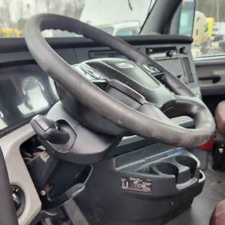 Freightliner Cascadia 116 Steering Column for a 2019 Freightliner Cascadia 116 Day Cab