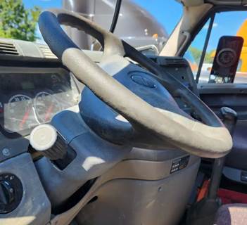 Freightliner Cascadia 125 Steering Column