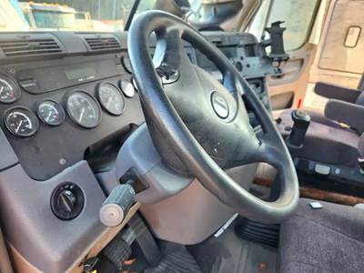 Freightliner Cascadia 125 Steering Column