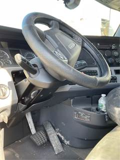 Freightliner Cascadia 126 Steering Column