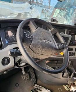 Freightliner Cascadia 126 Steering Column