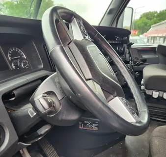 Freightliner Cascadia 126 Steering Column