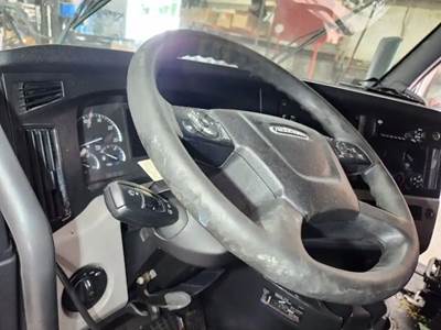 Freightliner Cascadia 126 Steering Column