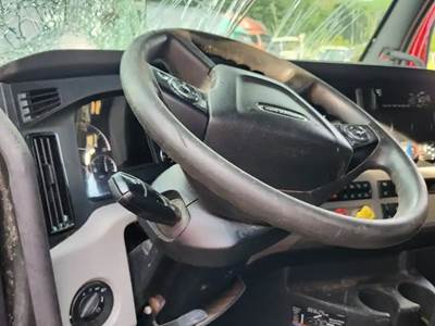 Freightliner Cascadia 126 Steering Column