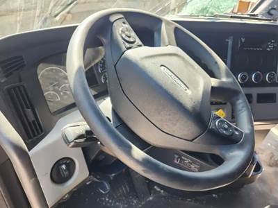 Freightliner Cascadia 126 Steering Column