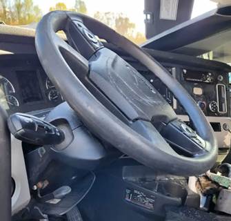 Freightliner Cascadia 126 Steering Column