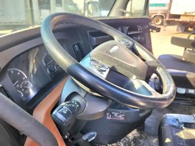 Freightliner Cascadia 126 Steering Column