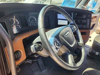 Freightliner Cascadia 126 Steering Column