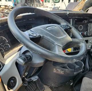Freightliner Cascadia 126 Steering Column