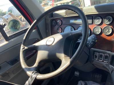 Freightliner Century Class 120 Steering Column for a 2007 Freightliner CST120