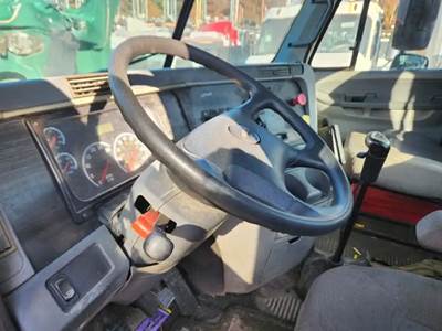 Freightliner Columbia 112 Steering Column