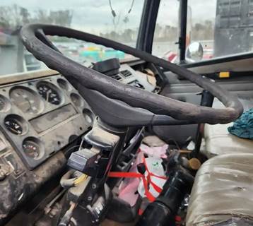 Freightliner FL112 Steering Column