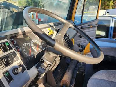 Freightliner FL80 Steering Column