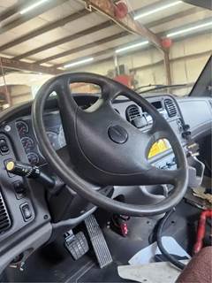 Freightliner M2 106 Steering Column