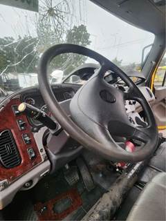 Freightliner M2 106 Steering Column