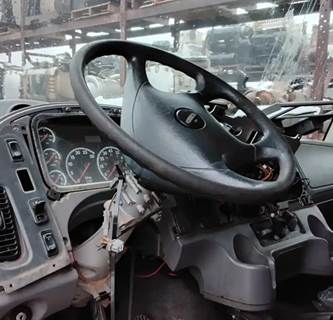 Freightliner M2 106 Steering Column for a 2011 Freightliner M2 106 Heavy Duty