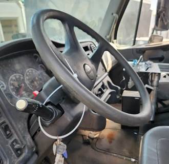 Freightliner M2 106 Steering Column