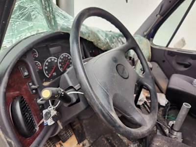 Freightliner M2 106 Steering Column
