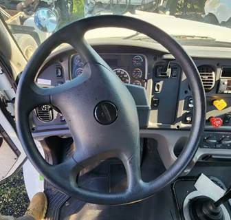 Freightliner M2 112 Steering Column for a 2017 Freightliner M2 112 Medium Duty