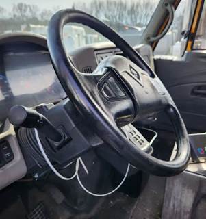 International 4400 Steering Column