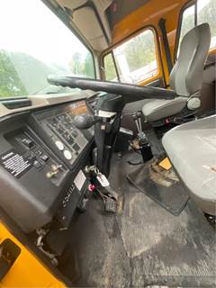 International 4700 Steering Column
