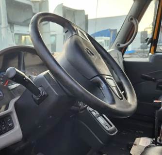 International 7400 Steering Column