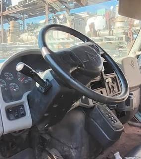 International 7400 Steering Column