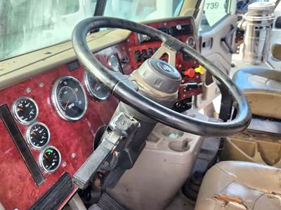 International 9400i Steering Column
