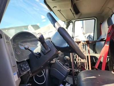 International DuraStar 4300 Steering Column