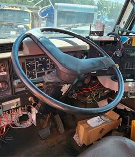 International F2554 Steering Column for a 1997 International F-2554