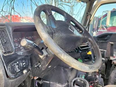 International HV607 Steering Column