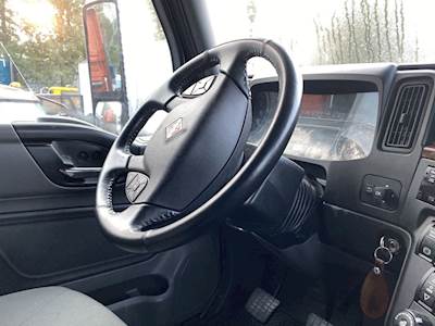 International LT625 Steering Column