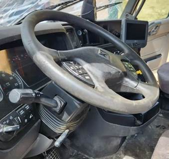 International LT625 Steering Column