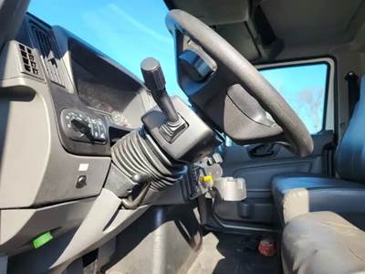 International MV607 Steering Column