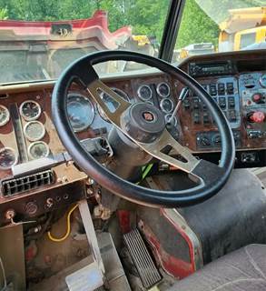 International Paystar 5900i Steering Column