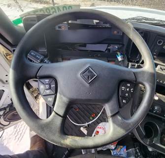 International RH613 Steering Column