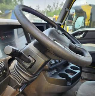 International RH613 Steering Column