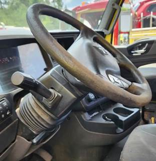 International RH613 Steering Column