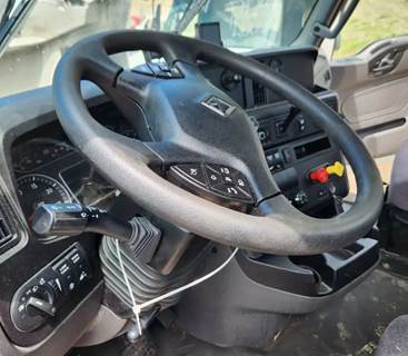 International RH613 Steering Column