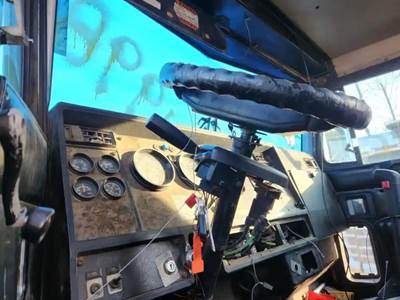 Kenworth T800 Steering Column