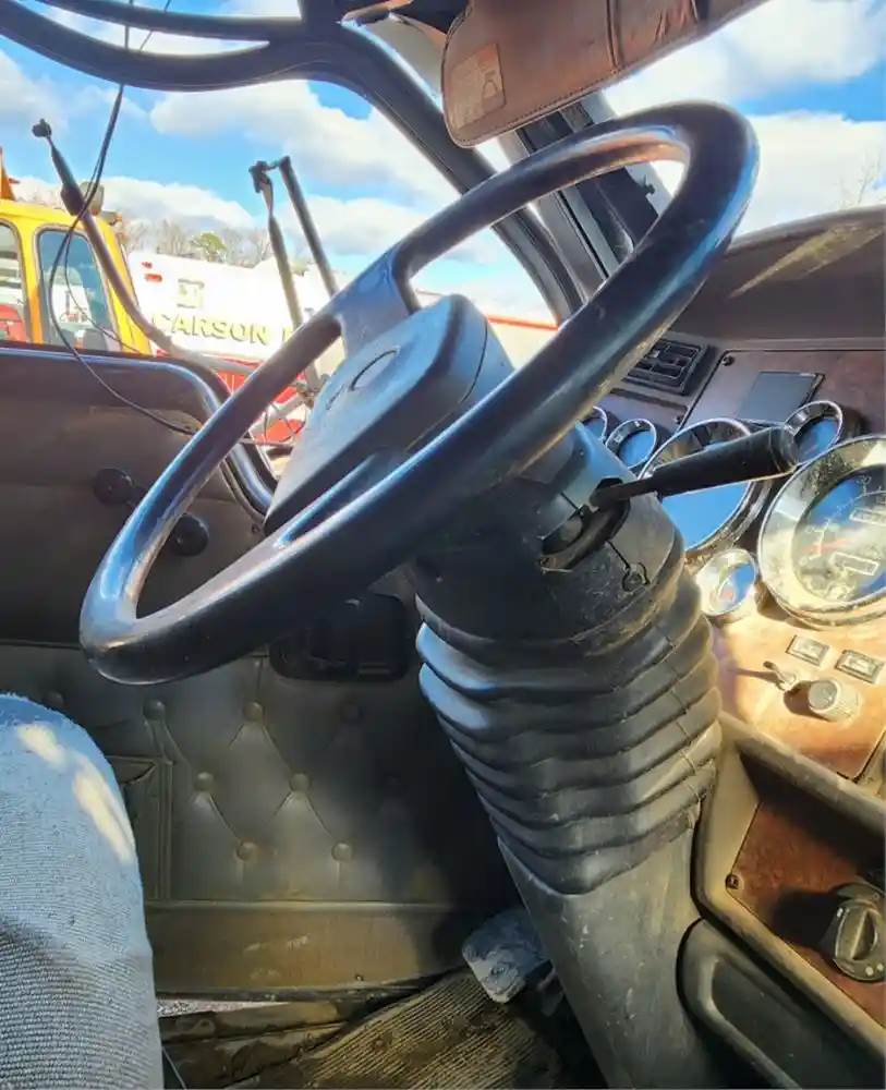 2004 Kenworth W900 Steering Column For Sale Elkton, MD P37831