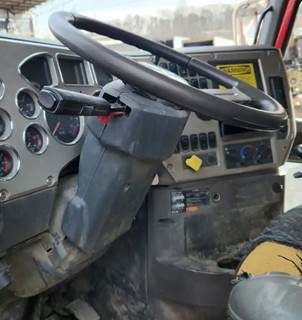 Mack 700 Steering Column