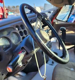 Mack CH613 Steering Column