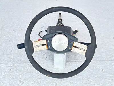 Mack Pinnacle CXU612 Steering Column for a 2012 Mack CXU612