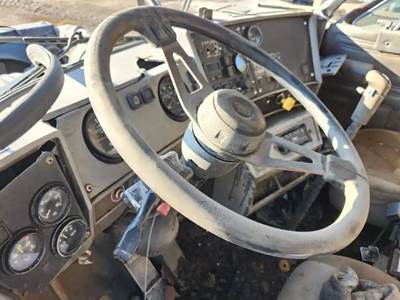 Mack RD688S Steering Column