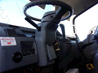 Mitsubishi FE-84D Steering Column for a 2007 Mitsubishi Fuso FE84D