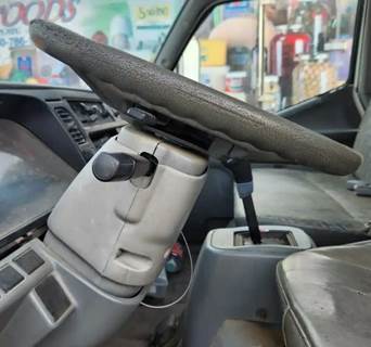Mitsubishi FH211 Steering Column