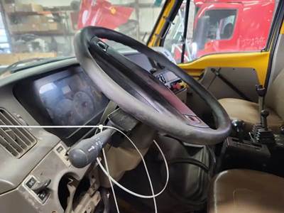 Sterling L7500 Steering Column